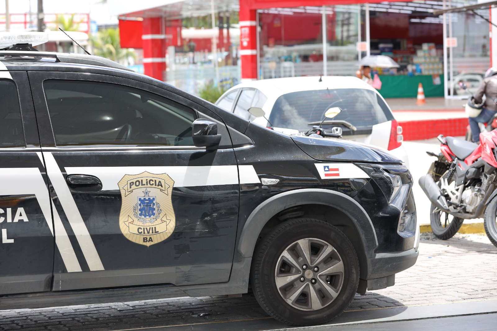 Arma de fogo apreendida em Salvador após ameaça a ex-companheira de 38