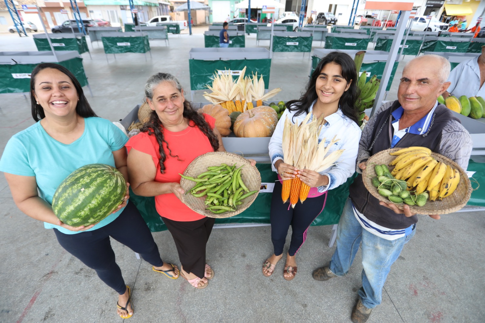 Bahia requalifica 88 mercados e fortalece agricultura familiar