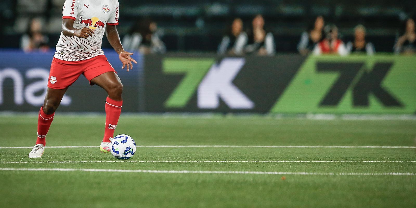 Machismo no Futebol Brasileiro: Ministérios condenam ataque à árbitra Daiane Muniz