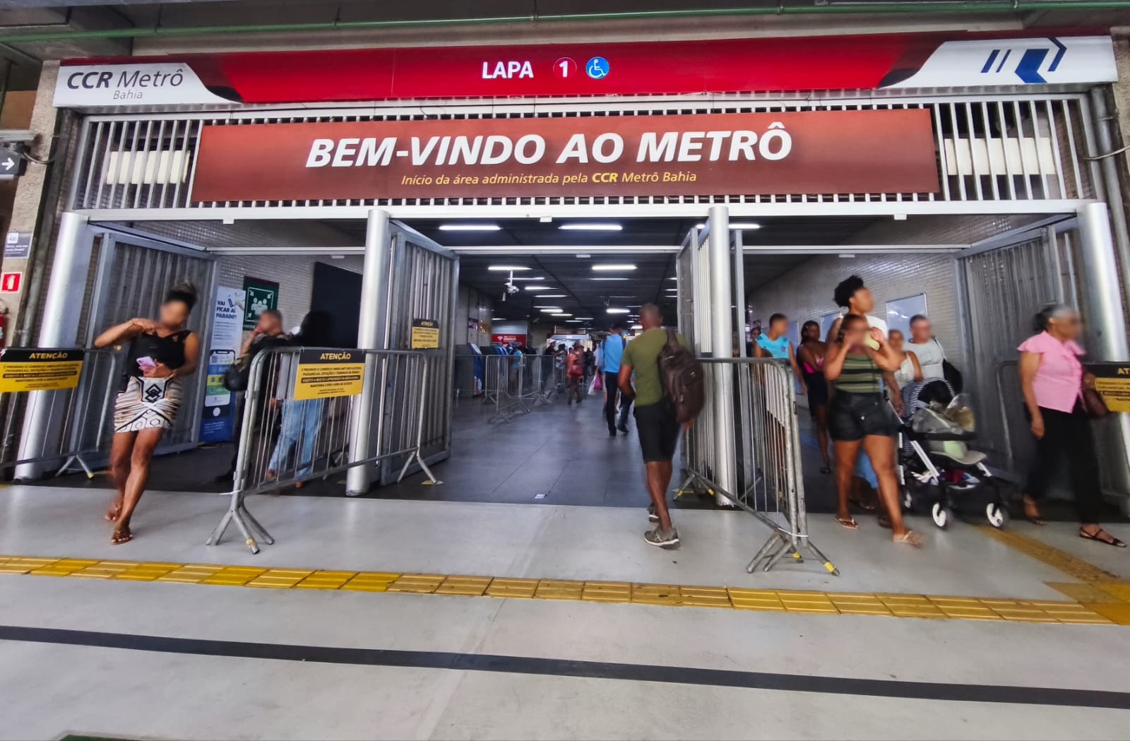 Metrô Bahia promove ação gratuita de conscientização sobre fibromialgia