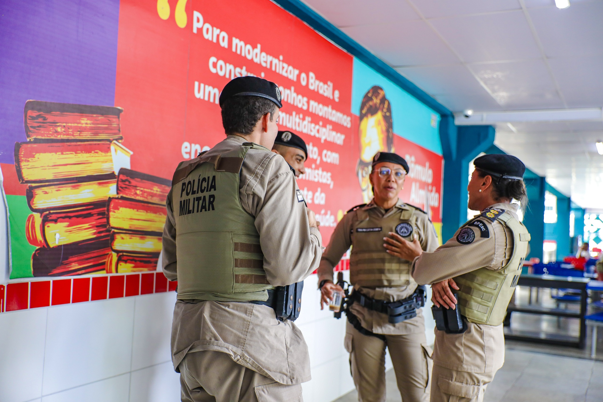 Operação Volta às Aulas intensifica segurança em escolas da Bahia