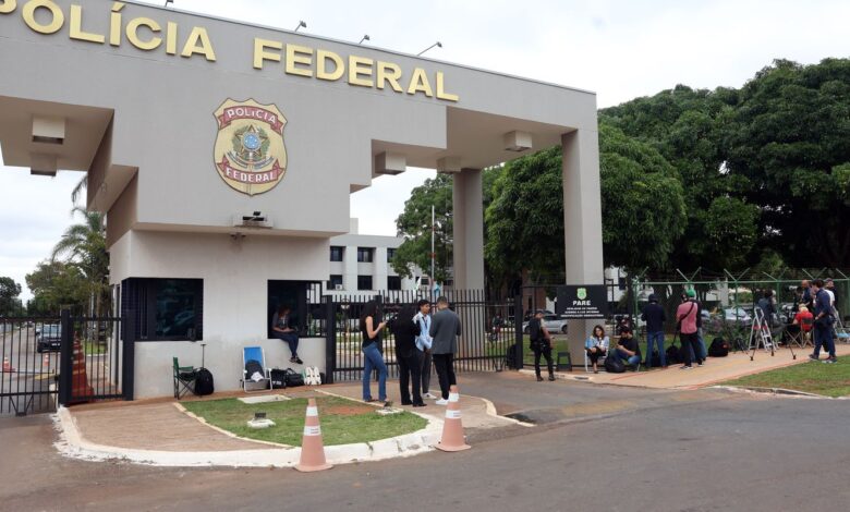 PF investiga lavagem de dinheiro