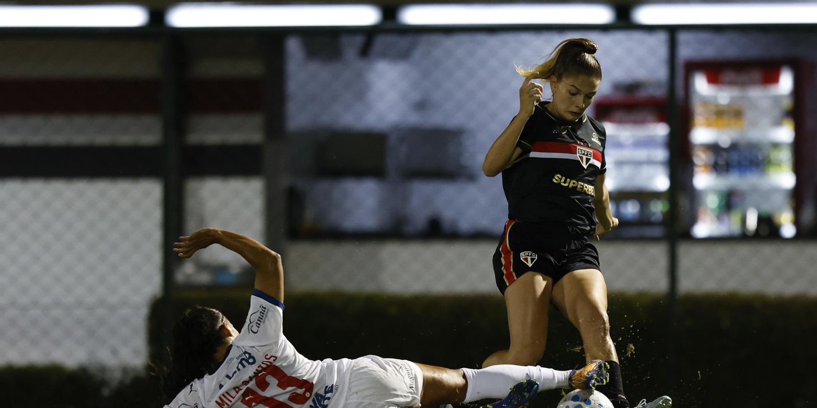 São Paulo vence Bahia por 2 a 1 e mantém 100% no Brasileiro Feminino