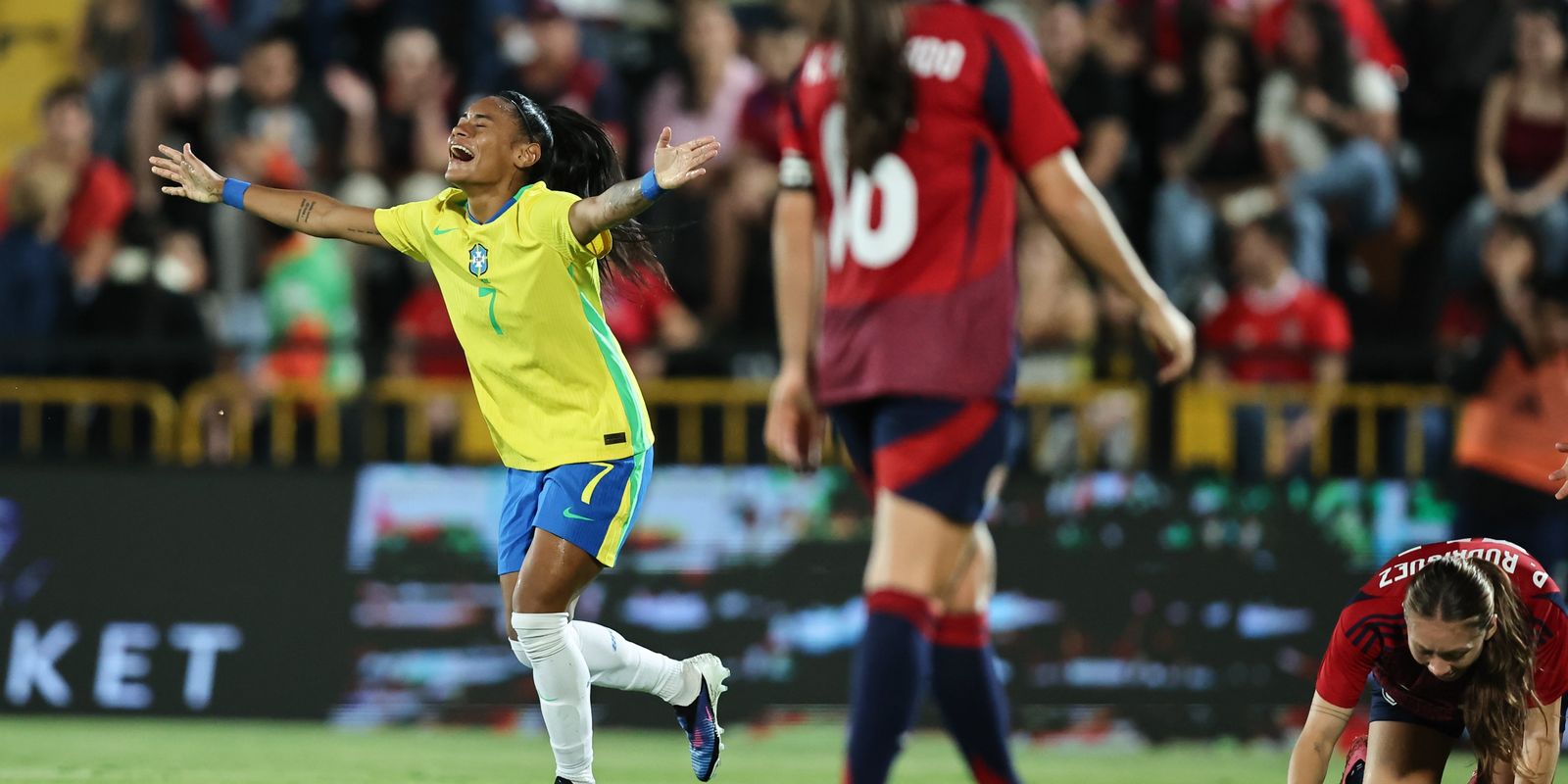Seleção Feminina Brasil goleia Costa Rica por 5 a 2 no primeiro amistoso de 2026
