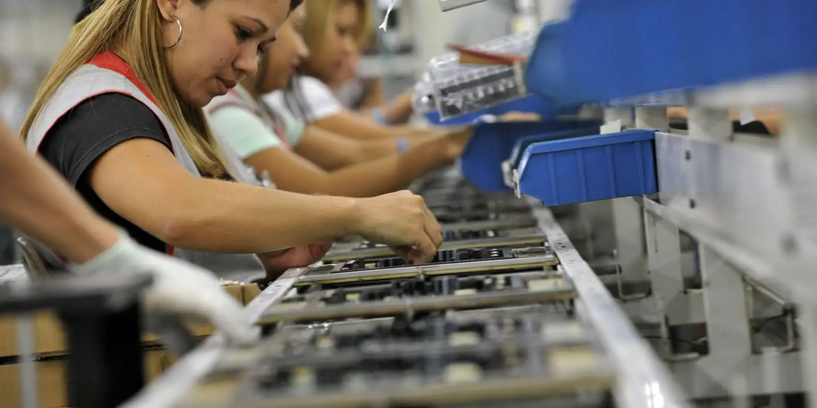 Governo revisa tarifas de importação de eletrônicos e evita alta de 0,04%