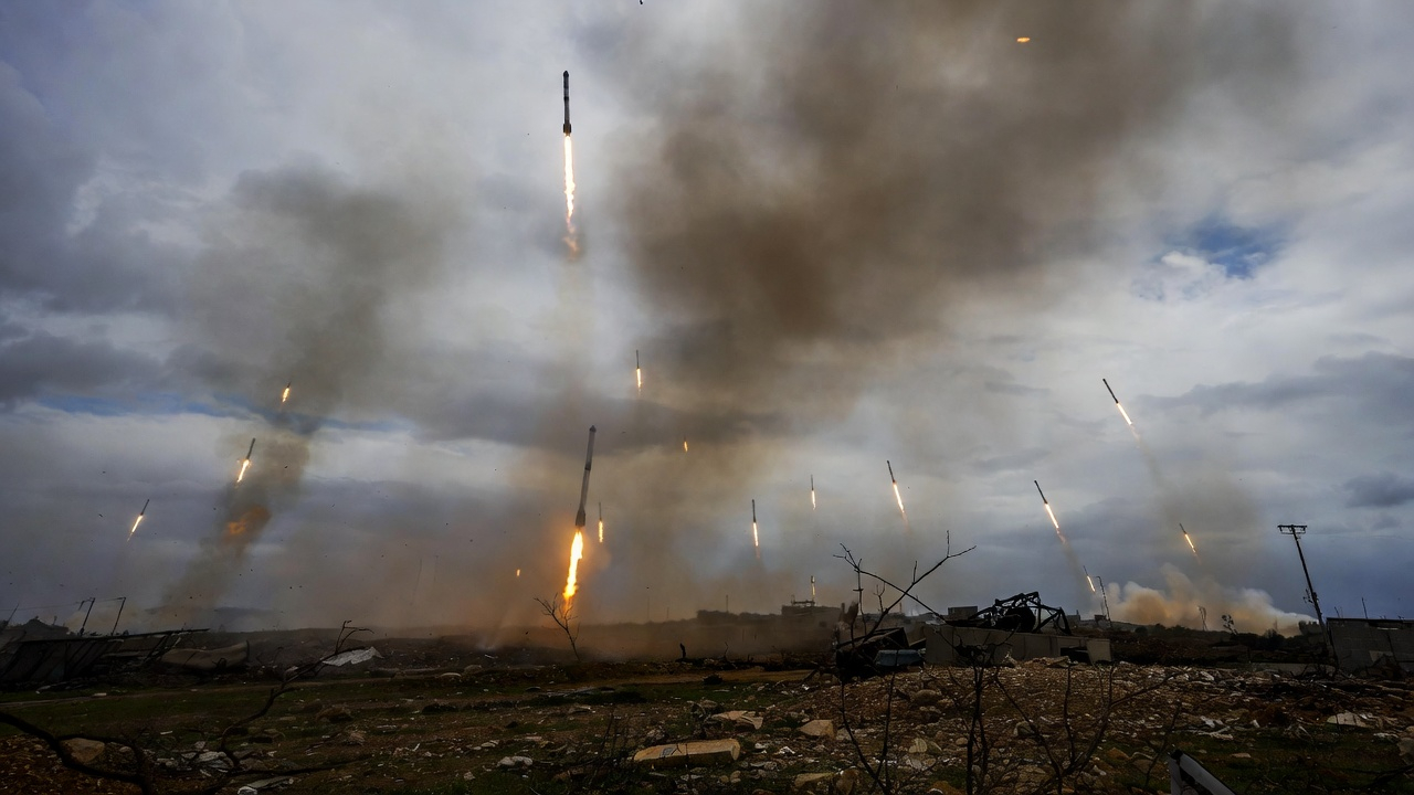 Hezbollah e milícias intensificam pressão sobre Israel e EUA