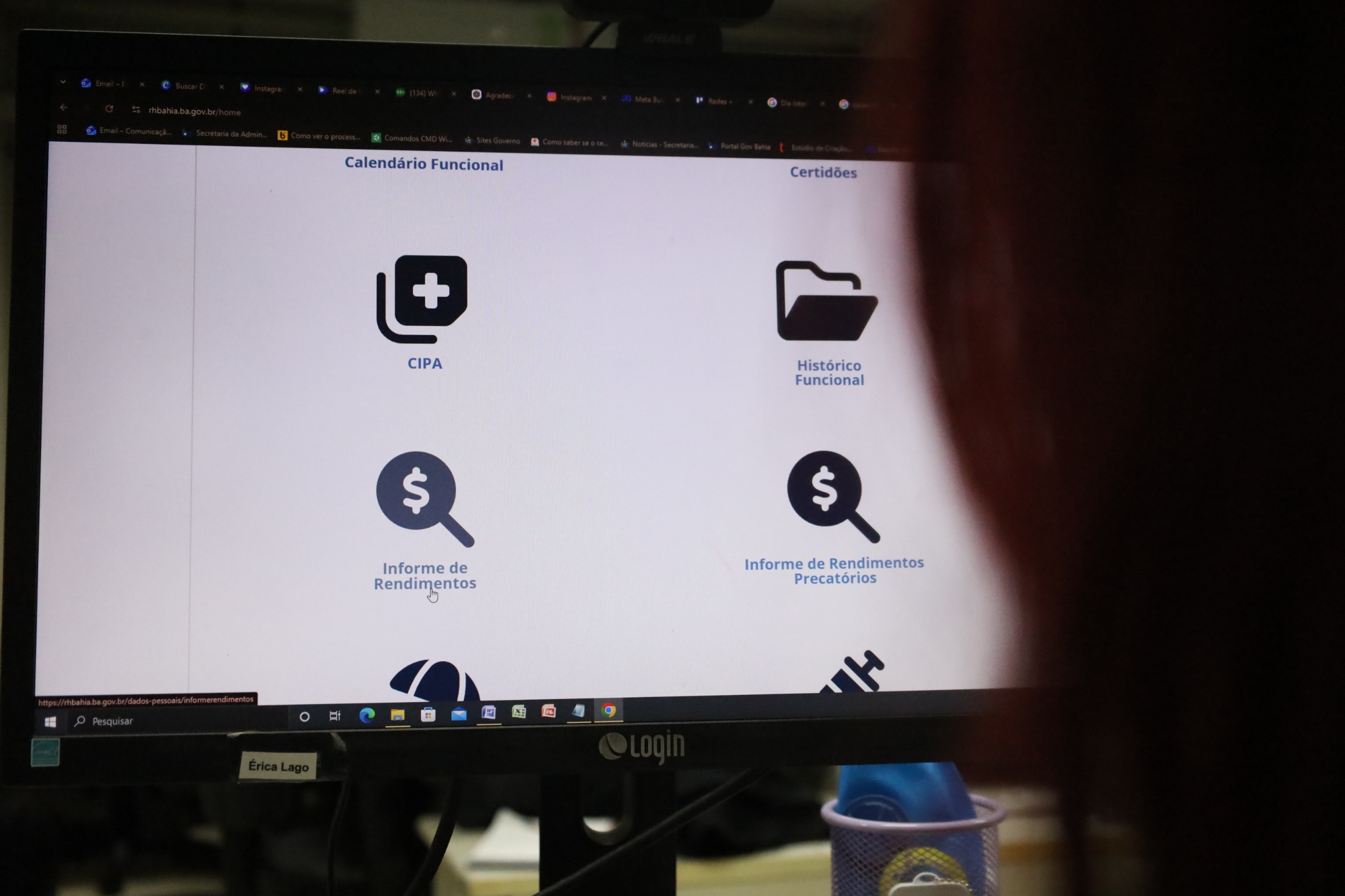 Informe De Rendimentos: Saeb atualiza documento crucial para declaração em 2026