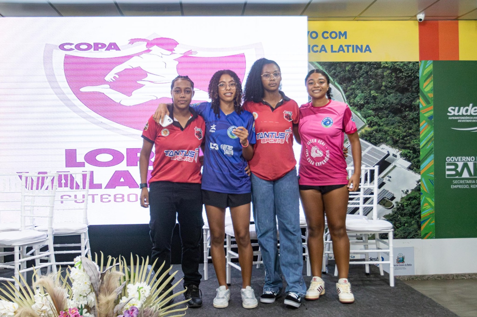 Bahia lança Copa Loreta Valadares com 40 equipes de futebol feminino