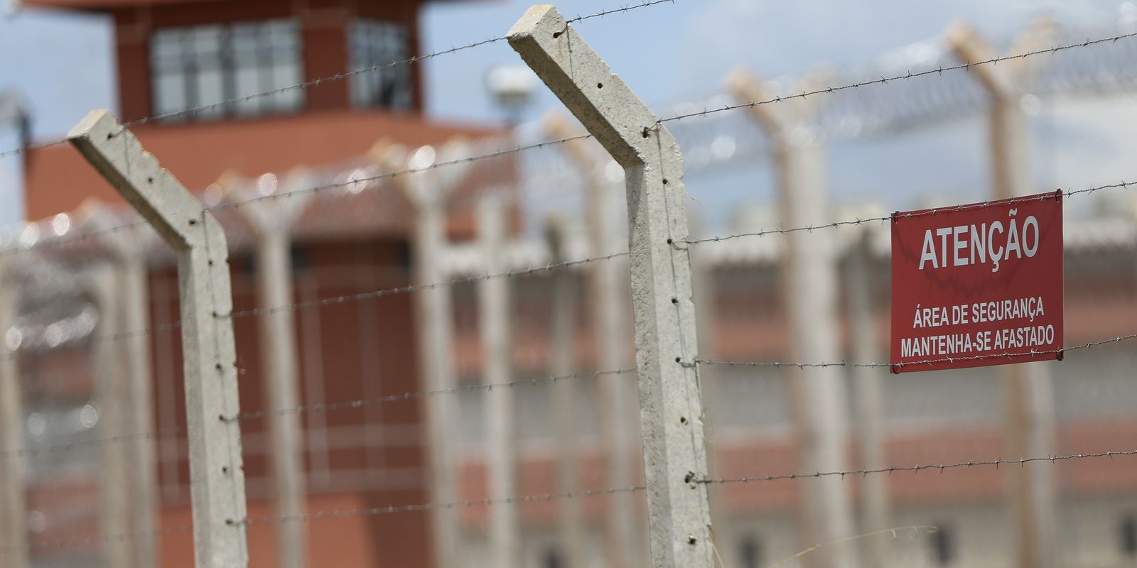 André Mendonça autoriza transferência de Vorcaro para presídio federal nesta