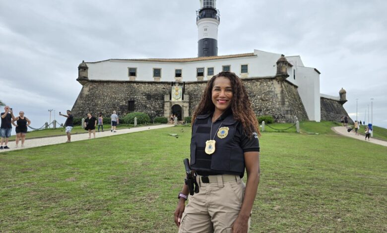 delegada mariana ouais