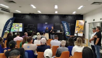 feira de negócios Teixeira de Freitas