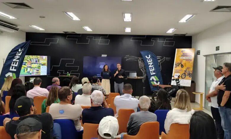 feira de negócios Teixeira de Freitas