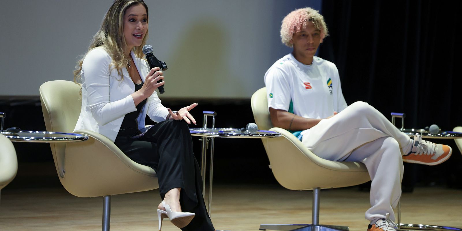 Judocas brasileiras combatem estereótipos e inspiram jovens atletas