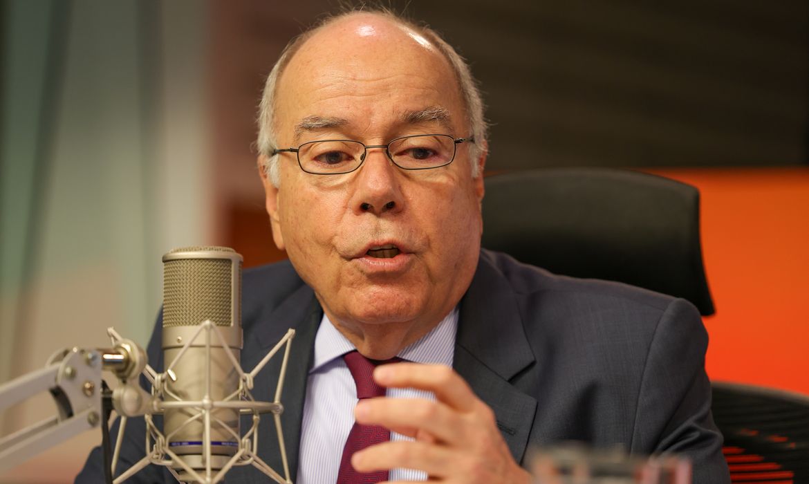 Mauro Vieira: Países lucram com a destruição de guerras e impactam