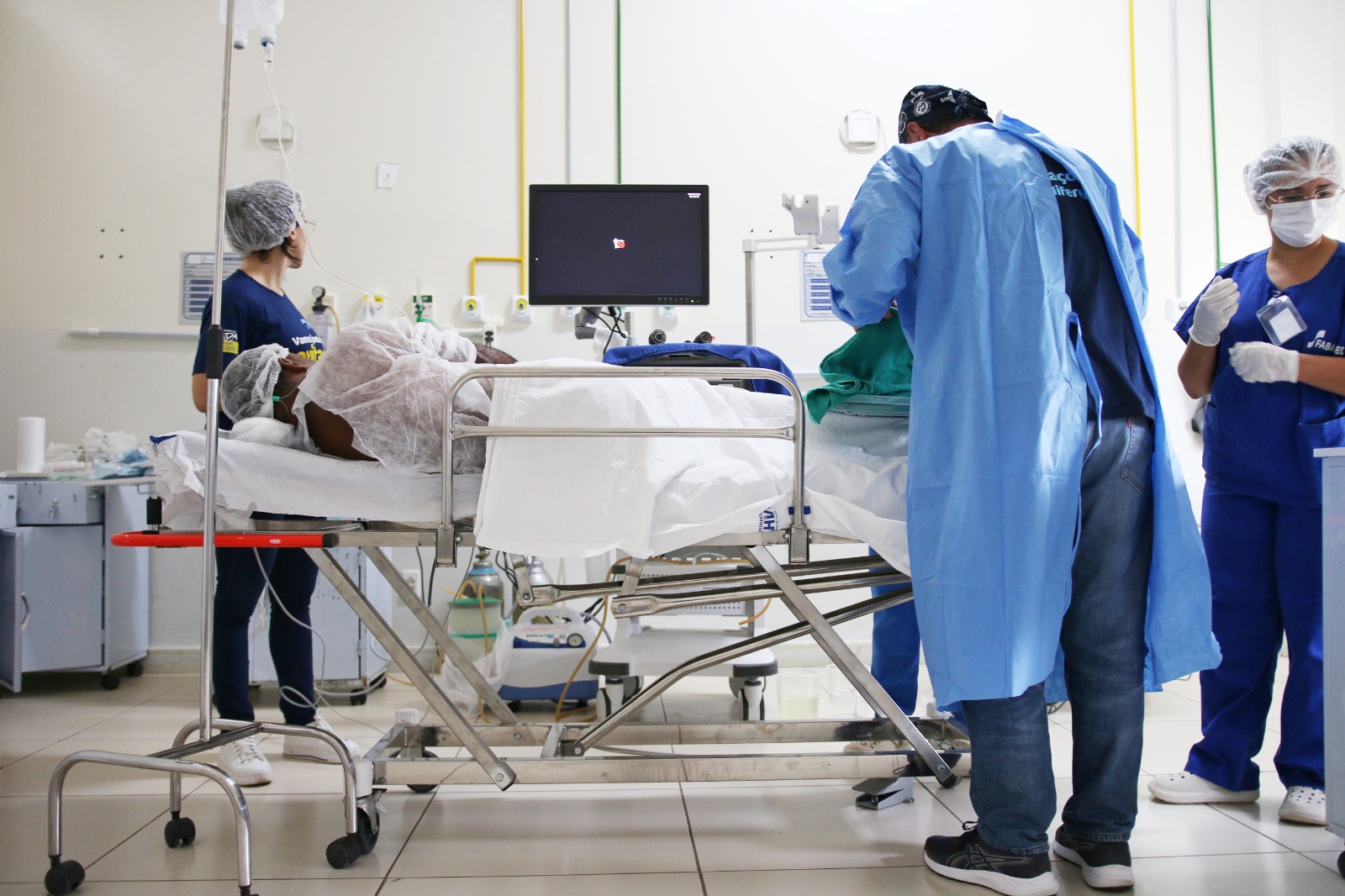 Hospital na Bahia realiza 500 colonoscopias em mutirão contra câncer colorretal