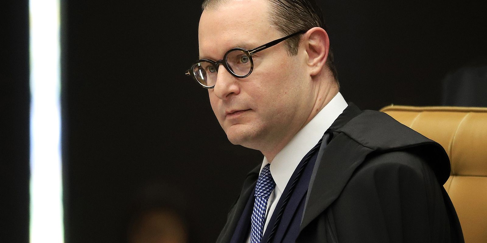 Ministro Zanin condena ex-aluno por trote misógino em Franca