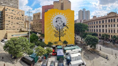 Ailton Krenak recebe grandioso mural no coração de São Paulo