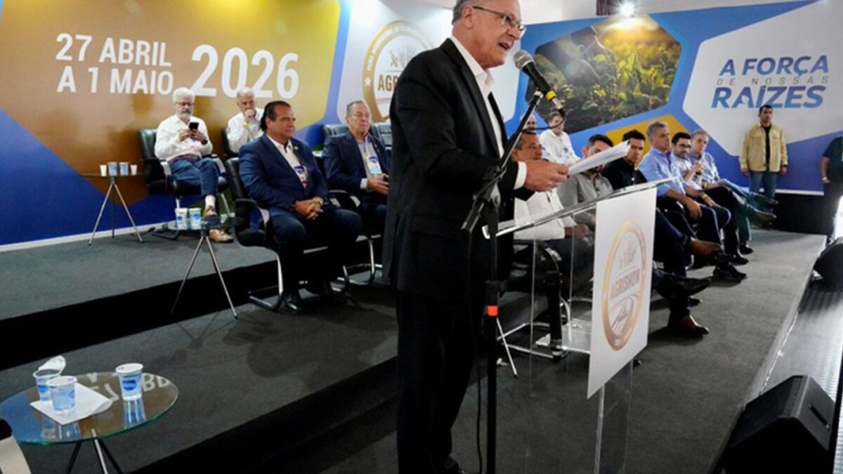 Alckmin anuncia R$ 10 bi em crédito para modernizar o agro