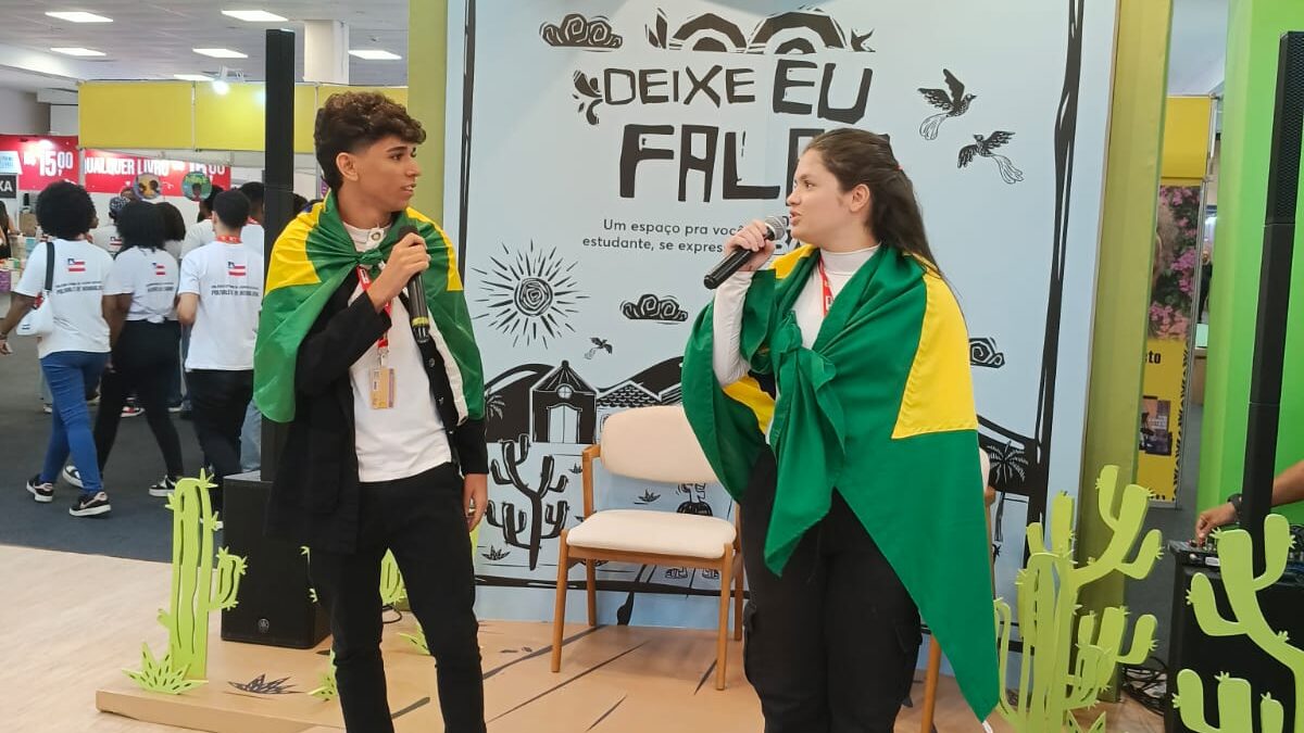 Estudantes da Bahia fortalecem leitura e protagonismo na Bienal do Livro