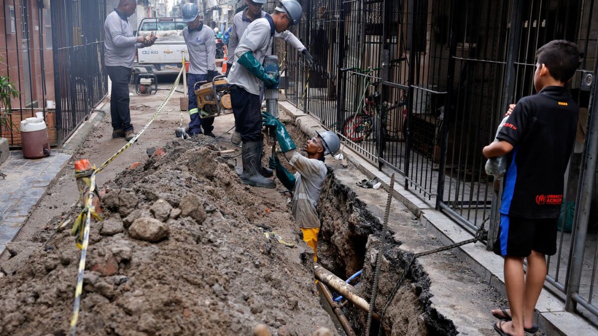 Especialista da UFRJ alerta para risco de endividamento na Maré