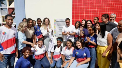 Governo da Bahia moderniza escola de tempo integral em Castro Alves