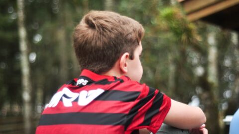 Flamengo aposenta camisa 14 do basquete em adeus a Oscar