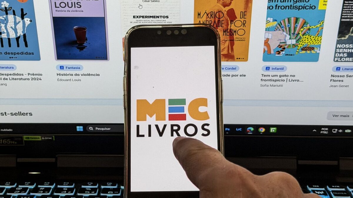 MEC Livros amplia acervo para 25 mil obras e otimiza empréstimos