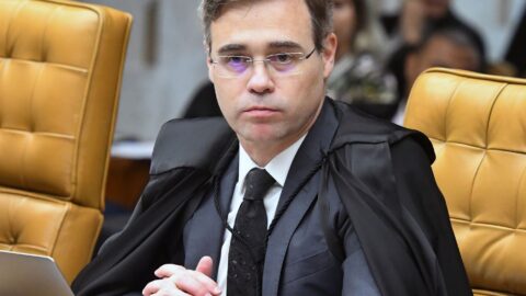 Mendonça do STF avalia que Brasil perde grande ministro