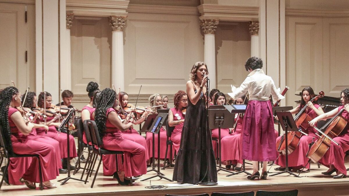Orquestra Chiquinha Gonzaga do Rio leva protagonismo feminino à Itália