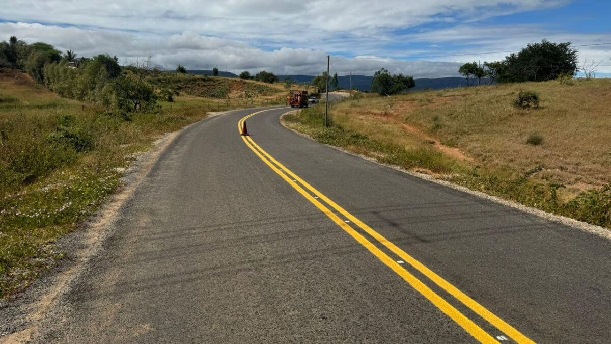 Pindaí fortalece mobilidade e economia com nova pavimentação