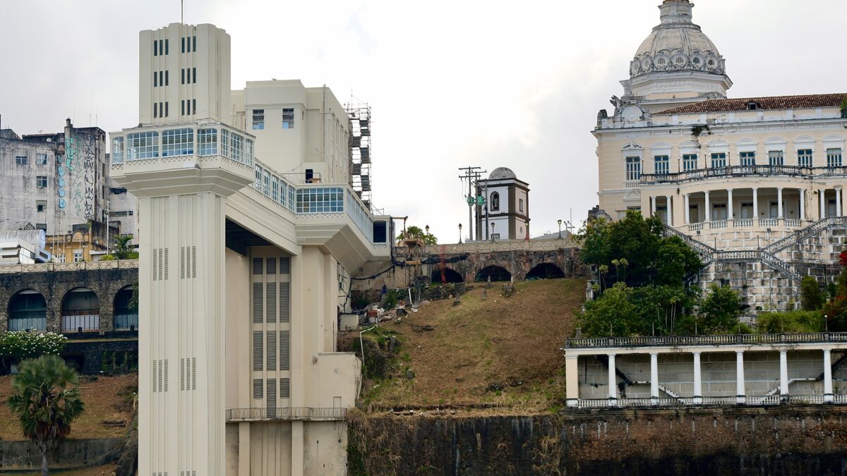 Bahia: Chuva no litoral diminui, sol volta ao interior