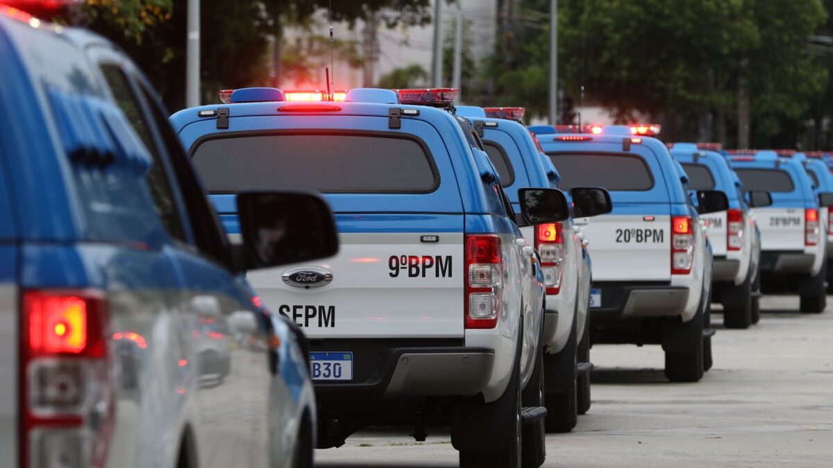 4.482 PMs atuam em esquema de segurança para feriados no Rio