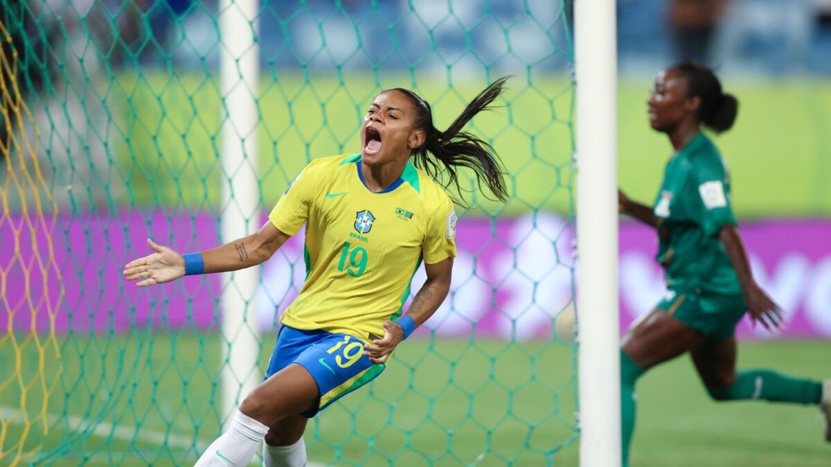 Brasil aplica goleada em Zâmbia e mantém 100% no Fifa Series