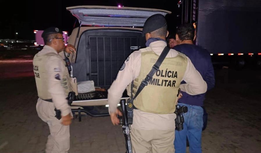 Foragido de Goiás é preso em ônibus interestadual na Bahia