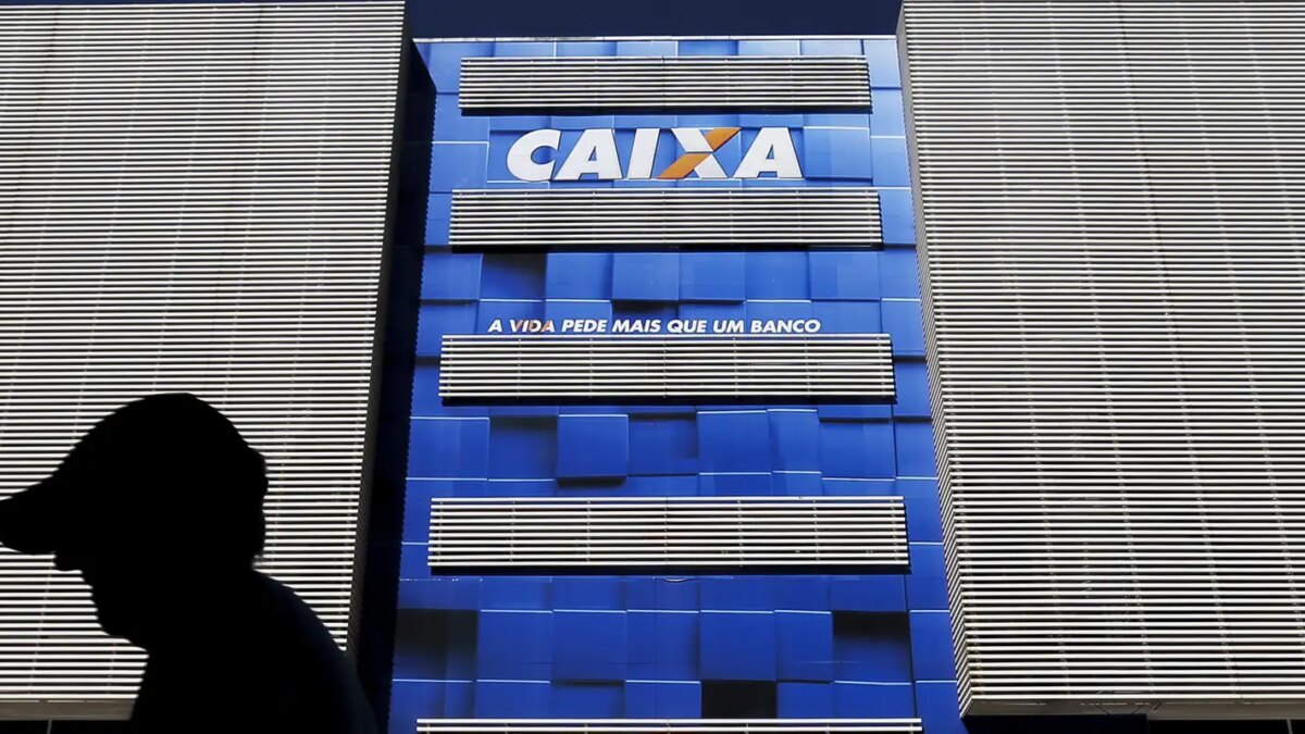 Caixa registra queda de 34% no lucro por novas regras do BC