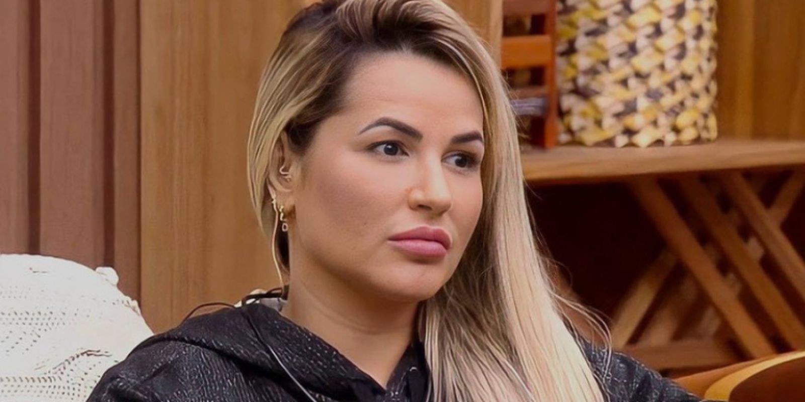 Deolane Bezerra é presa por lavagem de dinheiro do PCC