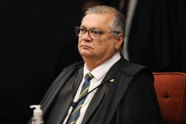 STF abre investigação sobre emendas para produtora de filme de Bolsonaro