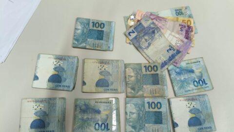 PM e Civil prendem dupla de roubo com R$ 9 mil em ferry boat