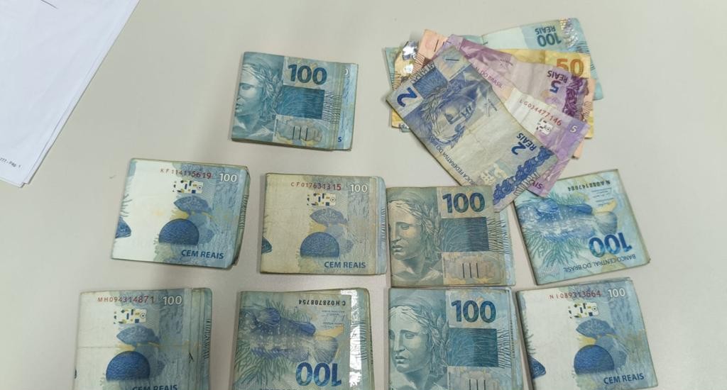 PM e Civil prendem dupla de roubo com R$ 9 mil em ferry boat
