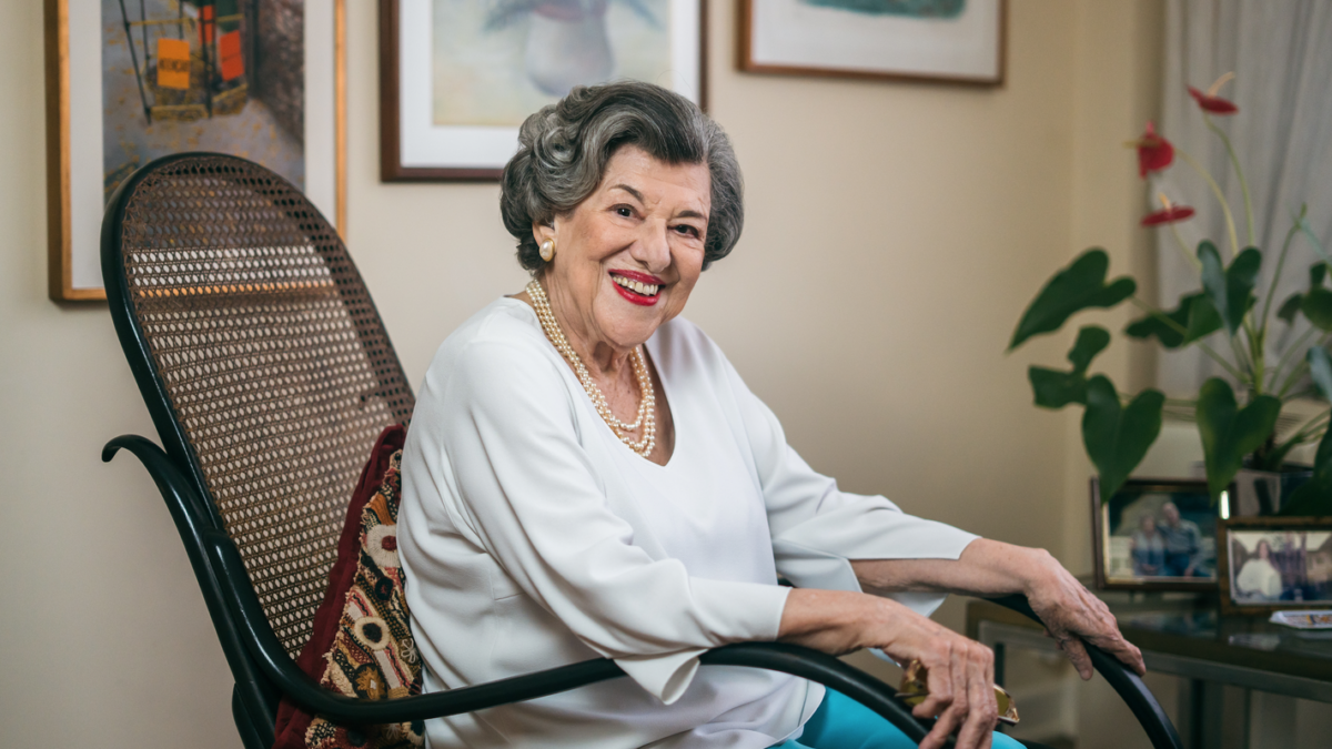 Ruth Rocha tem vida e obra celebradas em exposição marcante